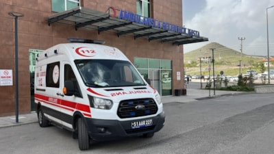 Niğde'de otomobille üç tekerlekli motosiklet çarpıştı: 1 ölü, 3 yaralı