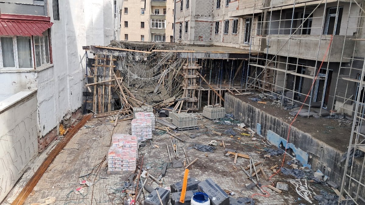 Erzurum'da beton dökülürken tabla çöktü: 2 yaralı