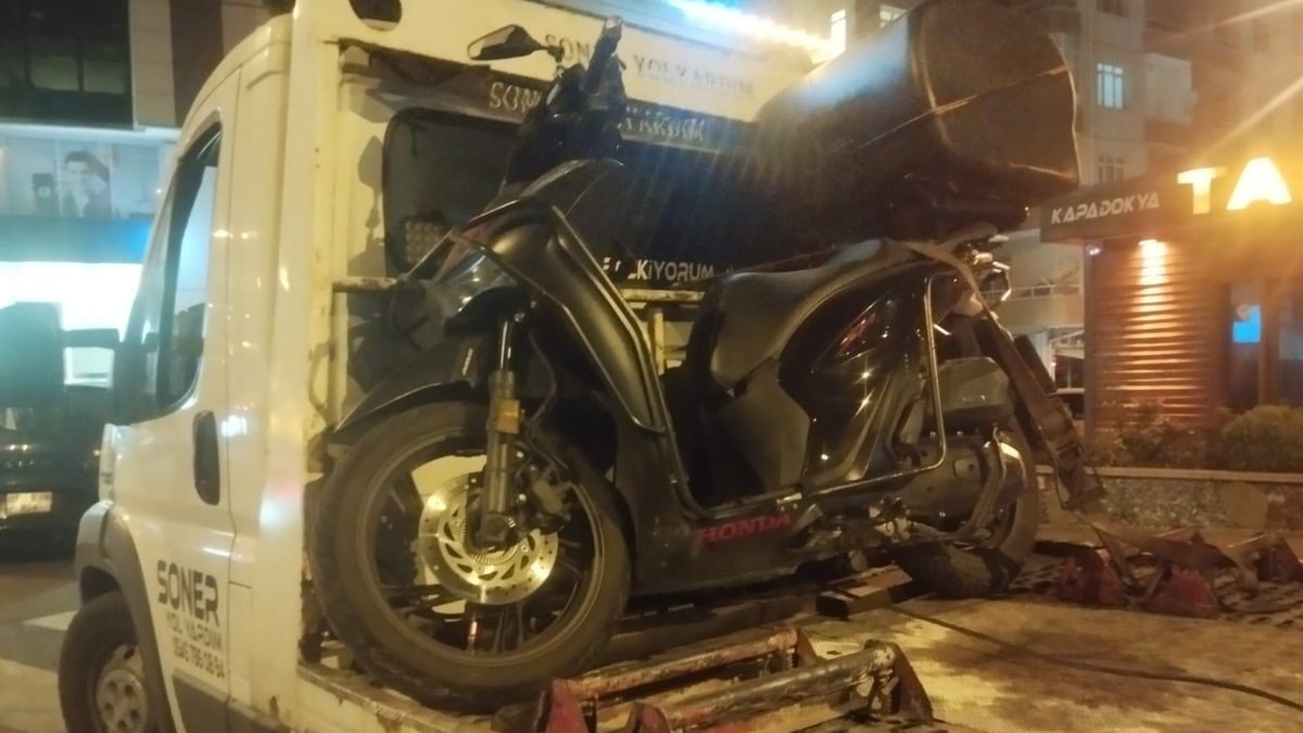 Nevşehir'de alkollü sürücü motosikletle çarpıştı: 1 kişi hayatını kaybetti
