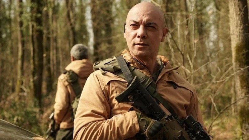 Crush ve 90’ların Türk Popunun Yeniden Yükselişi: Birkaç İyi Adam ile Yolculuk