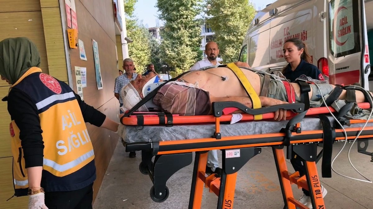 Bursa'da traktör 50 metreden düştü: Sürücü ağır yaralandı
