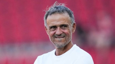 Luis Enrique: Sezon sonunda en iyi durumda olmayı hedefliyoruz