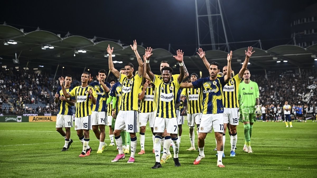 UEFA Şampiyonlar Ligi'nde turlayan takımlar belirlendi