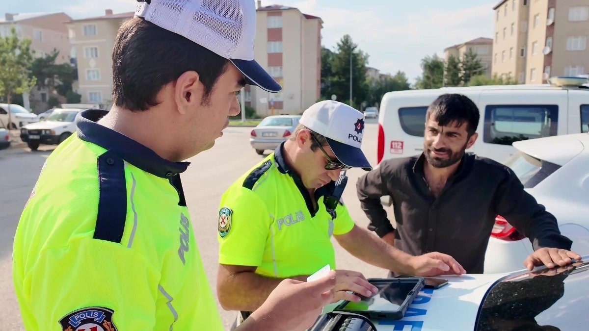 Erzurum'da düğün konvoyunda ceza yedi