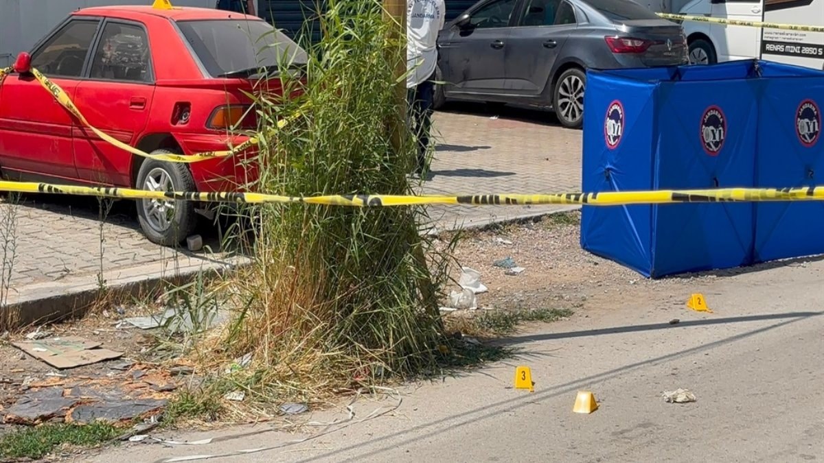Bursa'da eşi ve eniştesini tabancayla öldüren şüpheli tutuklandı