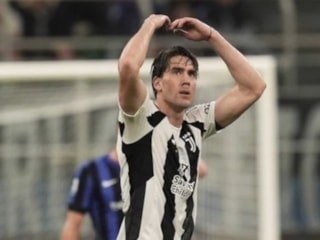 Dusan Vlahovic, Beşiktaş formasını giydi