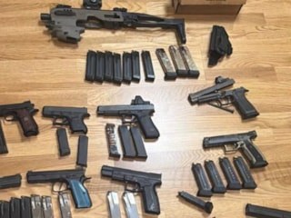 Alihan Kuriş operasyonunda cephanelik gibi ev: 20 silah ve şarjörler