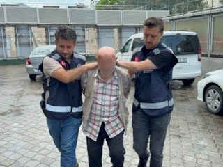 Samsun'da erkek çocuklarına cinsel istismar: 85 yaşındaki şüpheliye ev hapsi