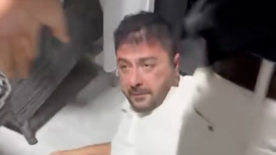 CHP'li vekil Ahmet Baran Yazgan, taciz iddiası üzerine darbedildi