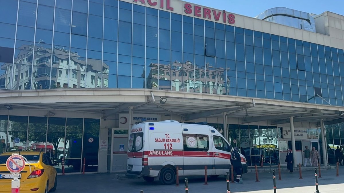 Konya'da tartıştığı 2 kişinin bıçakladığı Furkan, öldü