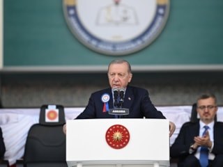 Cumhurbaşkanı Erdoğan: Meclis'te kabul edilen yasa tarihi bir adımdır
