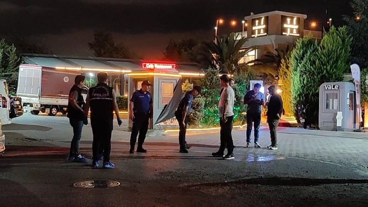 İstanbul Küçükçekmece'de restoranda silahlı saldırı: 2 yaralı