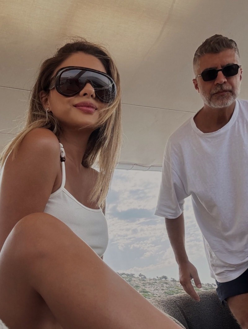 Özcan Deniz ve Samar Dadgar’ın Aşk Dolu Anları: Tatildeki Paylaşımlar