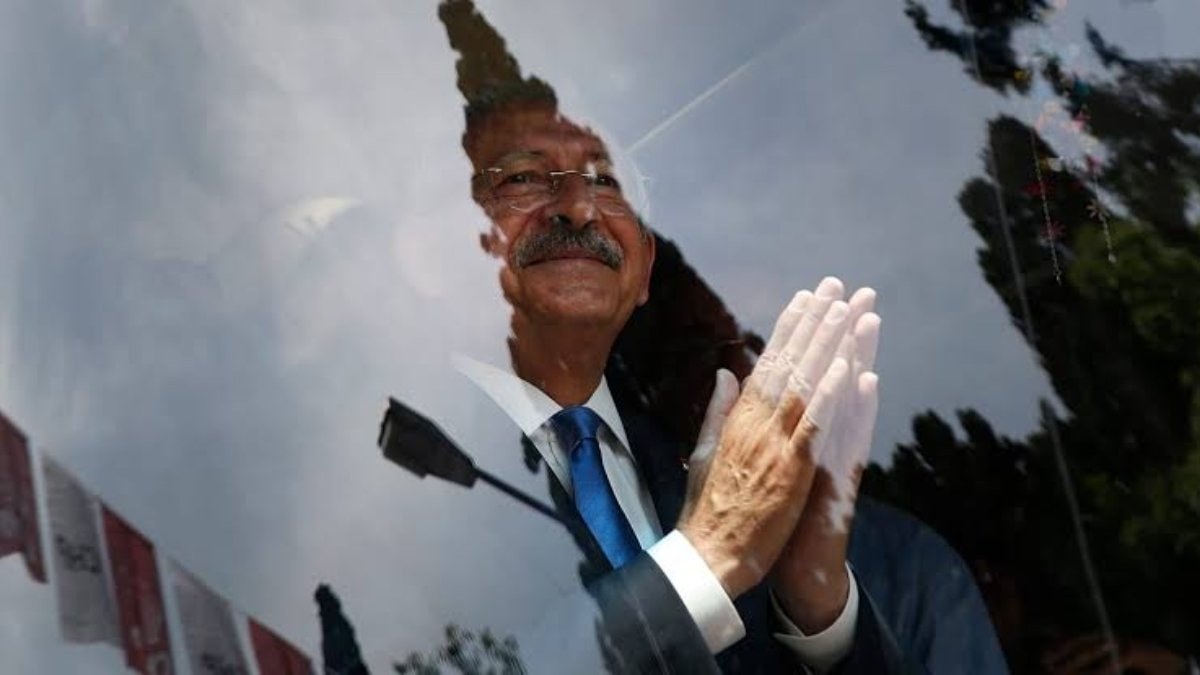 Kemal Kılıçdaroğlu, Erdal Beşikçioğlu'nu ziyaret etti