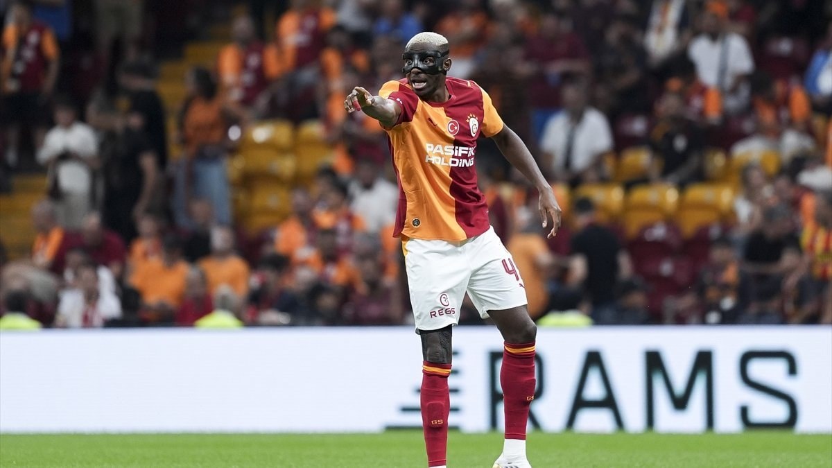 Süper Lig'de sezonun ilk golü Victor Osimhen'den