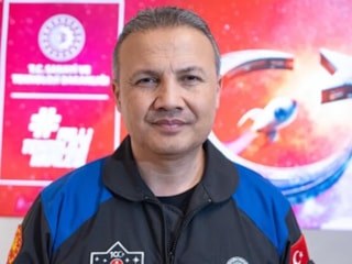 Türkiye'nin ilk astronotu Tuğgeneral Alper Gezeravcı üs komutanlığına atandı