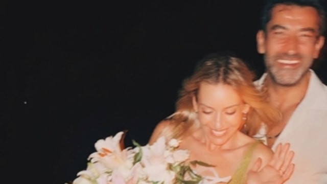 Kenan İmirzalıoğlu ve Sinem Kobal'dan aşk dolu paylaşımlar
