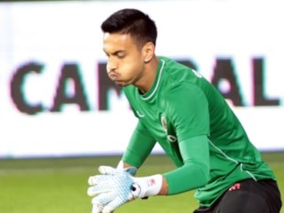 İrfan Can Eğribayat, Fenerbahçe karşısında 10 kurtarış yaptı