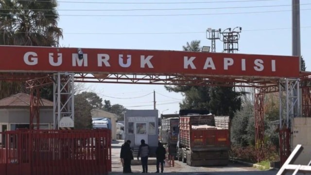 Türkiye'nin Suriye'ye açılan gümrük kapılarında çalışmalar sürüyor