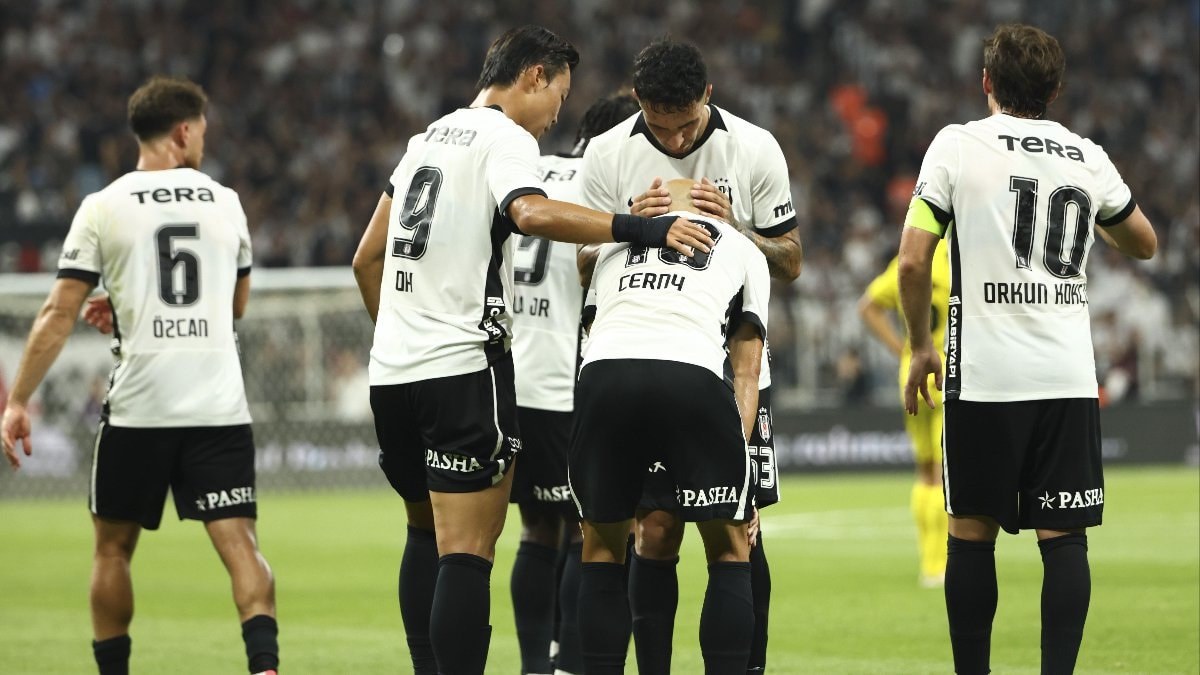 Beşiktaş - Eyüpspor maçının ilk 11'leri