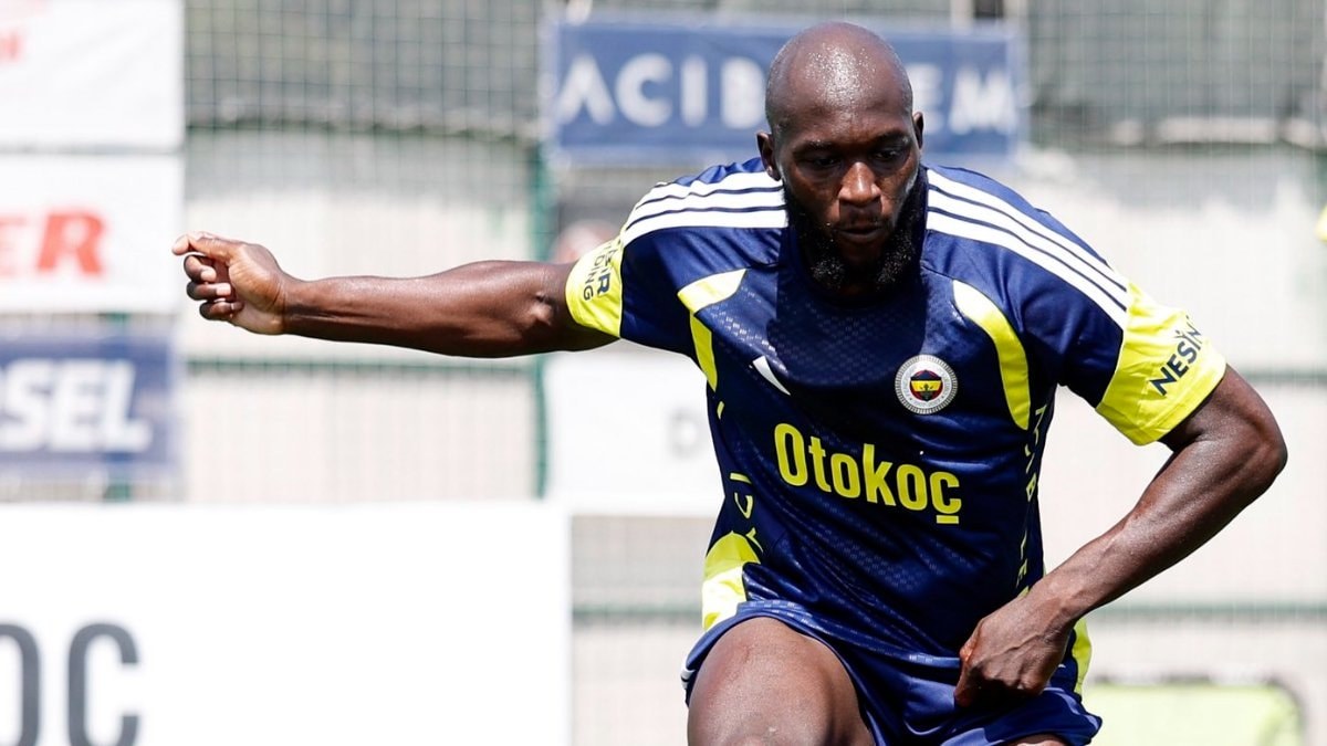 Fenerbahçe, Lyon maçı hazırlıklarına ara vermeden başladı