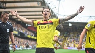 Watford, Southampton'ı iki golle yıktı