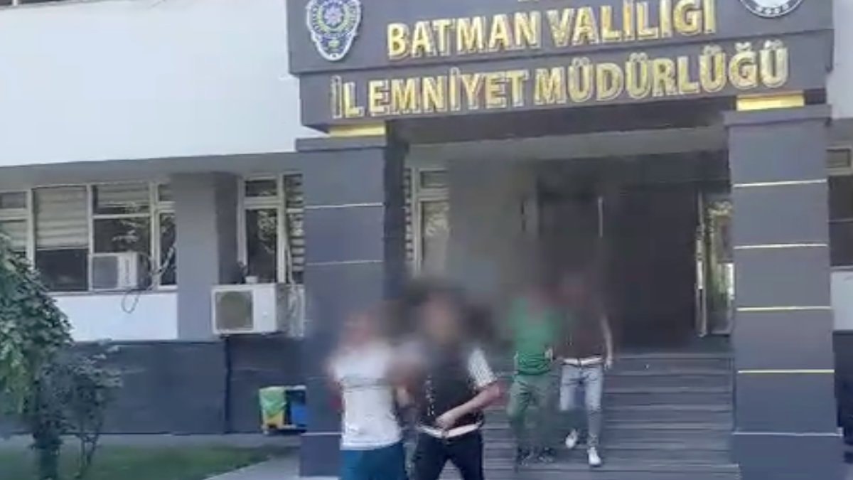 Batman'da uyuşturucu baskınlarında 5 tutuklama