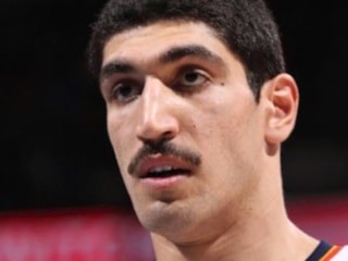 FETÖ'cü Enes Kanter'den kadınlar liginde oynama talebi: Kadın olduğumu hissediyorum, tüm şartları karşılıyorum