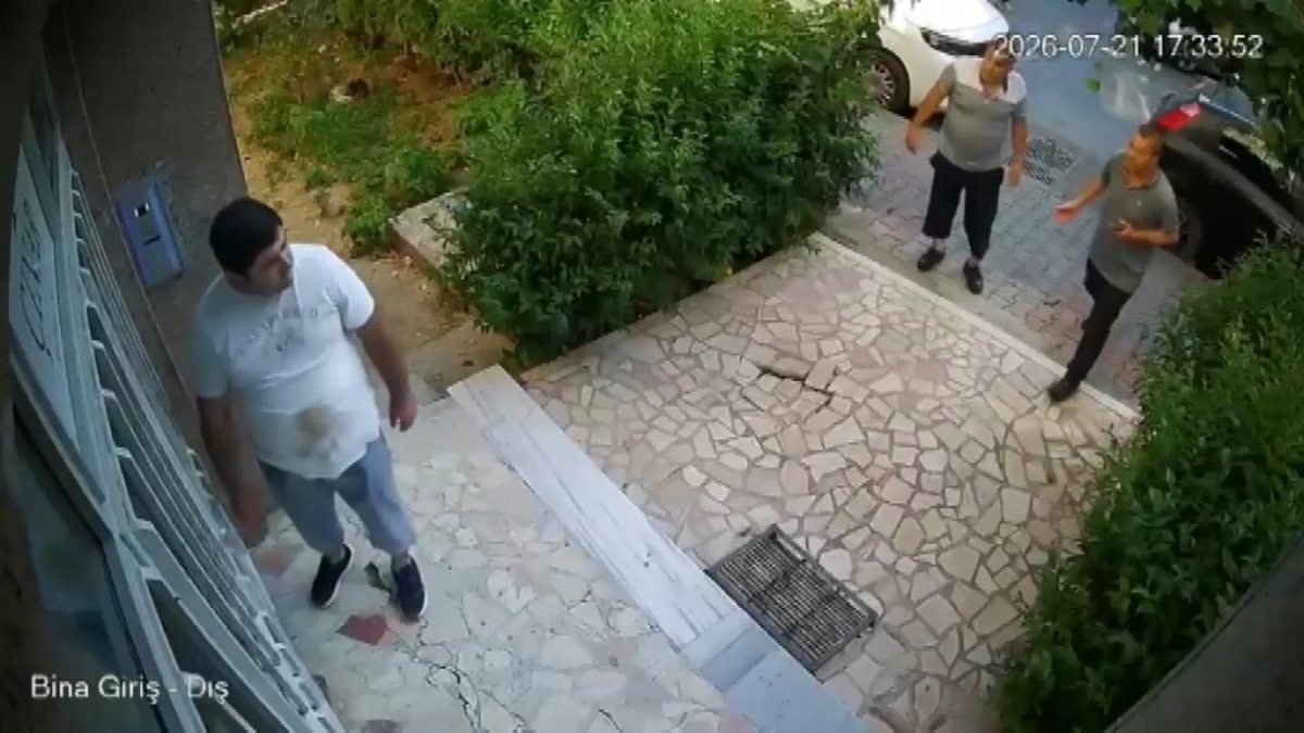 İstanbul'da takıntılı olduğu kadının annesini bıçakladı