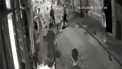 Beyoğlu'nda pitbull, teriyere saldırdı: Teriyerin sahibi, pitbullun sahibini bıçakladı