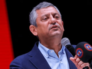 Özgür Özel Türkiye'yi bu kez İtalya'ya şikayet etti