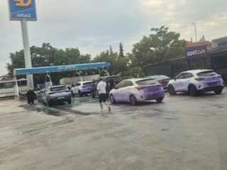 Afyonkarahisar'da araçları mora boyayan yol: Sorumlular hakkında soruşturma başlatıldı