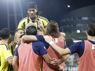 Fenerbahçe - Lyon maçının ilk 11'leri