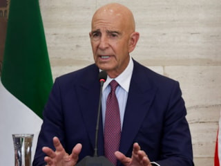 Tom Barrack: Türkiye, İsrail’in Suriye saldırısı konusunda uyarılmadı