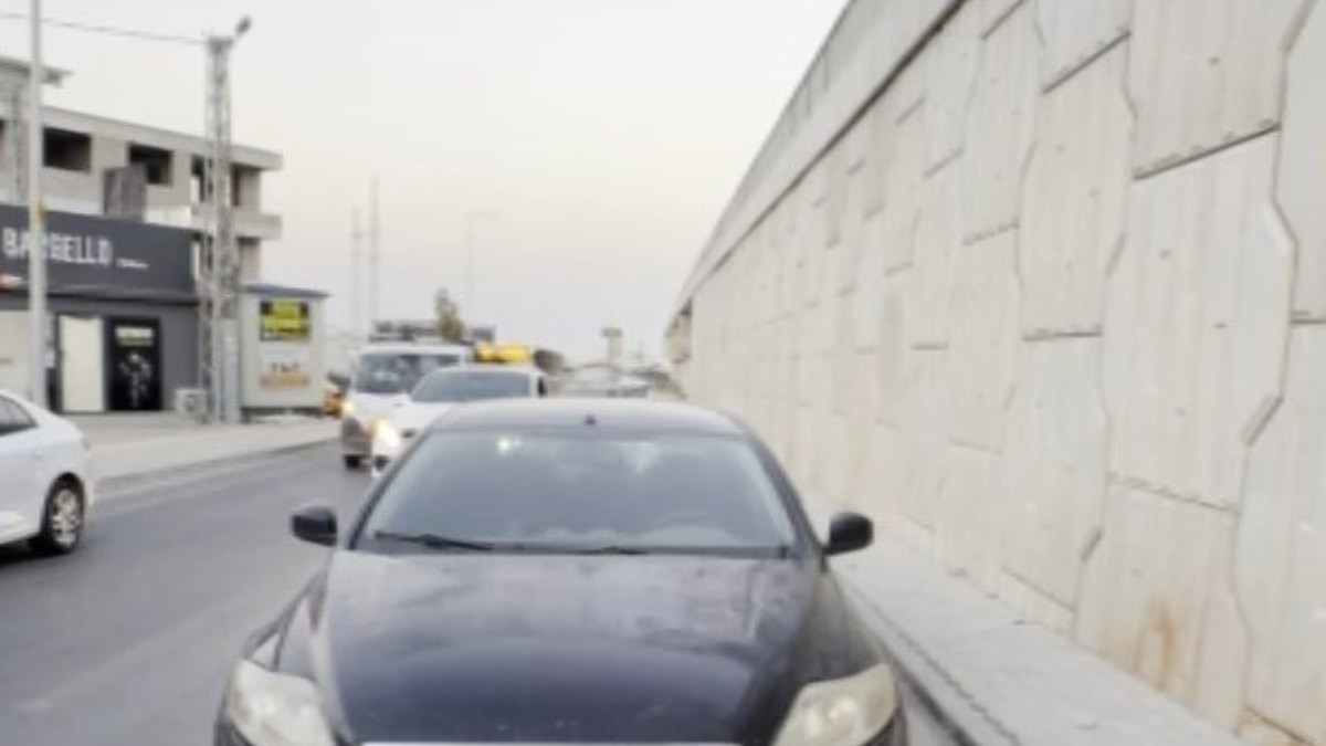 Hatay'da sürücü kaza anını kaydetti