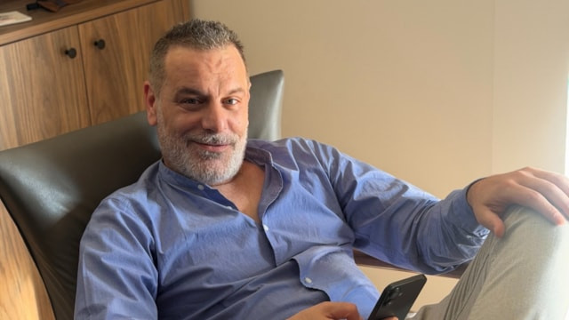 Ozan Güven’den yıllar sonra gelen itiraf: Annem yaşadıklarımı unutmak için alzheimer oldu