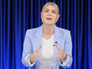 Sevda Türküsev, Nihal Yalçın'ın sözlerini yorumladı: Ellinde nereni göstereceksin