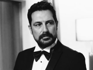 Yeni rolü için değişti! Bülent İnal için 12 kilo verdi
