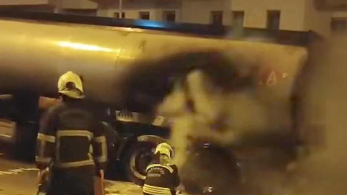 Gaziantep'te seyir halindeki tankerde yangın