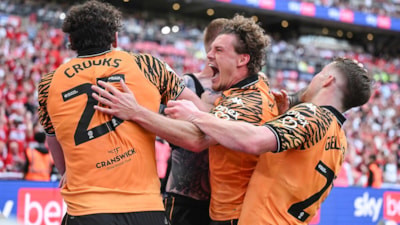 Hull City, İngiltere Premier Lig'e Manchester United maçıyla dönüyor