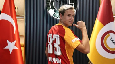 Aleksey Batrakov, Galatasaray tarihindeki ilk Rus futbolcu oldu