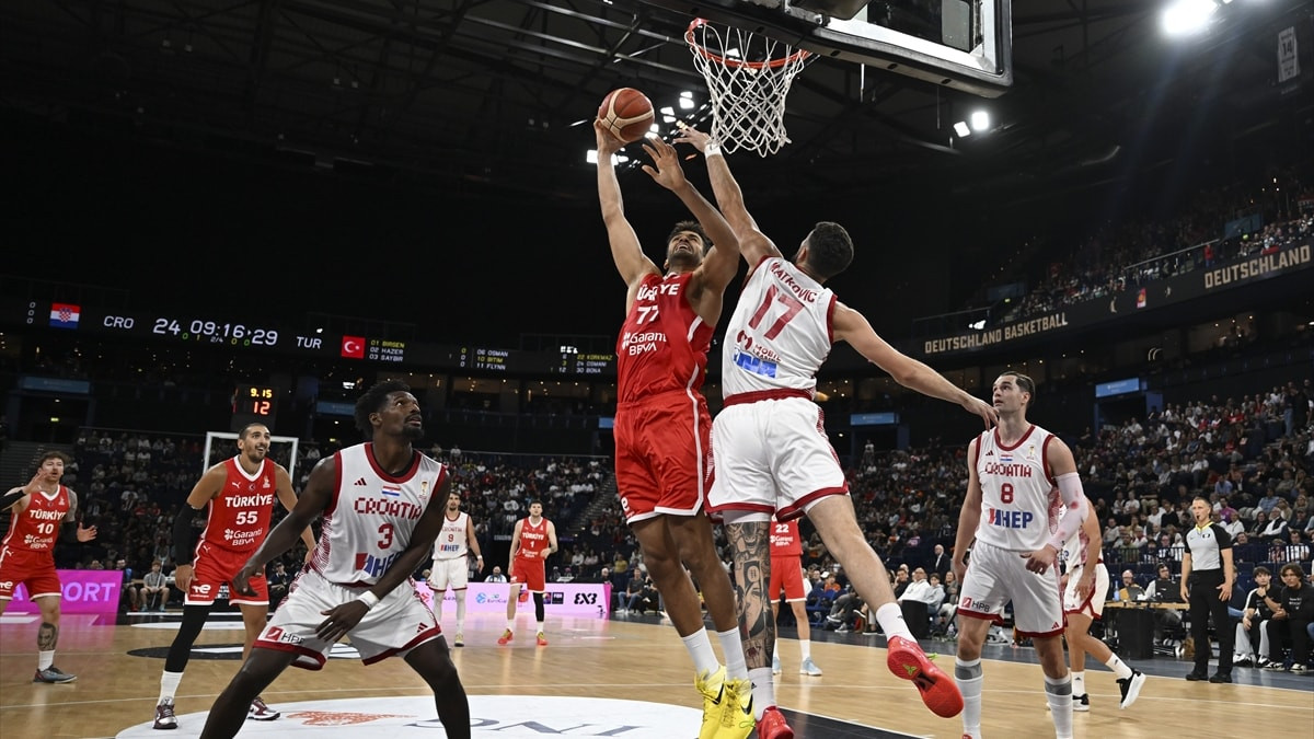 A Milli Erkek Basketbol Takımı, Hırvatistan'a yenildi