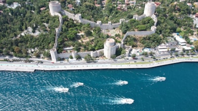 Rumeli Hisarı'ndaki restorasyon yıllardır tamamlanmadı: Esnafın tepkisi büyüyor