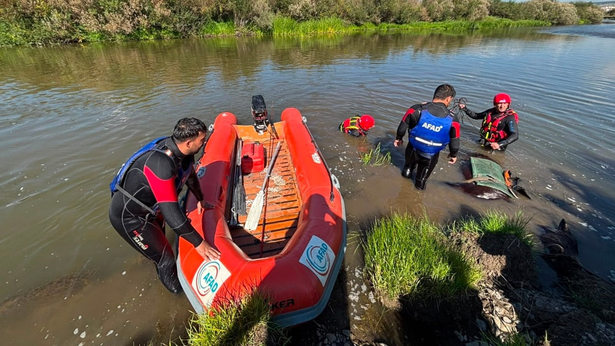 Kura Nehri'nde kaybolan çobandan acı haber