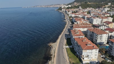 Çınarcık'ta denize girmek yasaklandı: Kirlilik sonrası 7,1 milyon lira ceza