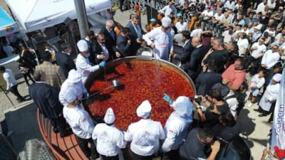 Gümüşhane'de kuru fasulyeyle dünya rekoru kırıldı