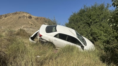 Erzurum’da otomobil şarampole devrildi: 5 yaralı