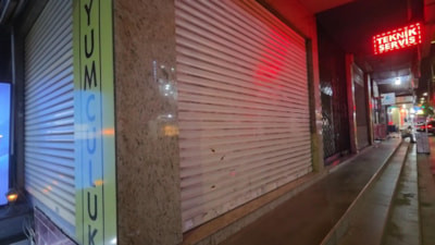 İstanbul'da kuyumcu dükkanına silahlı saldırı