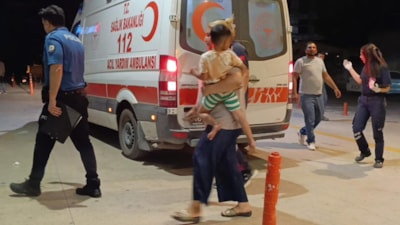 Bursa'da baba ve 4 yaşındaki oğluna saçma isabet etti