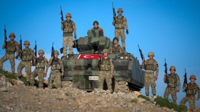İsrail medyasında Türkiye alarmı: Bir gecede askeri üs kurabilirler